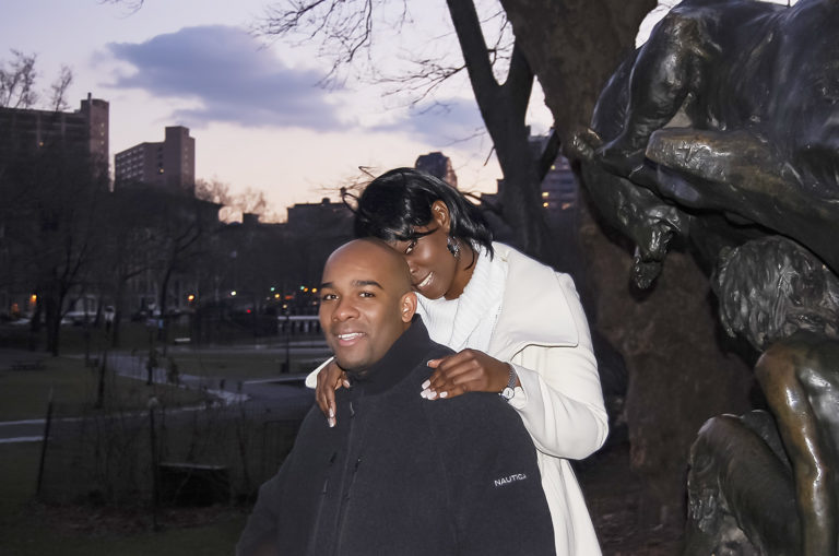 Read more about the article New York wedding photographer Morningside Park Engagement